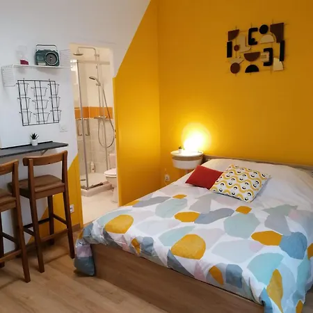 Retro Pop Apartment *